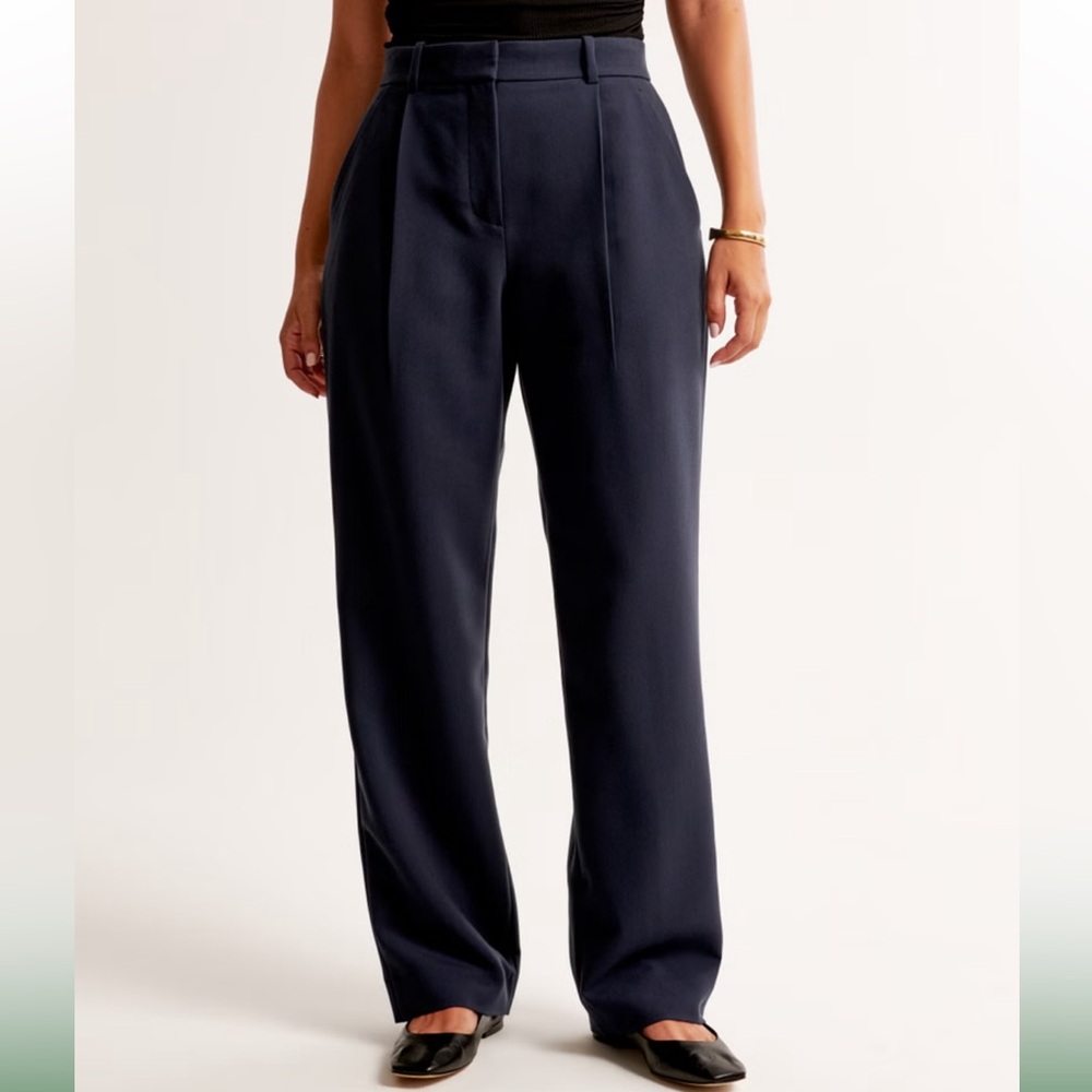 Abercrombie & Fitch Curve Love Quinn Tailored Straight Pant